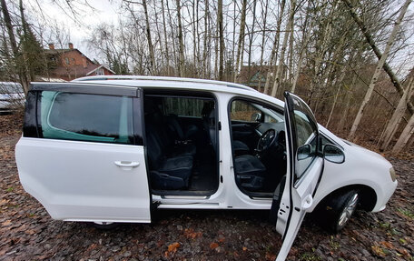 Volkswagen Sharan II, 2011 год, 1 450 000 рублей, 11 фотография