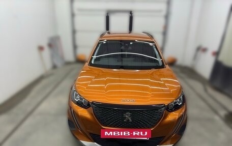 Peugeot 2008 II, 2020 год, 2 388 800 рублей, 2 фотография