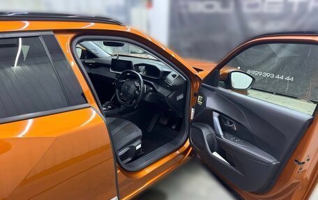 Peugeot 2008 II, 2020 год, 2 388 800 рублей, 5 фотография