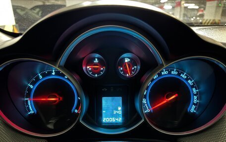 Chevrolet Cruze II, 2013 год, 880 000 рублей, 14 фотография