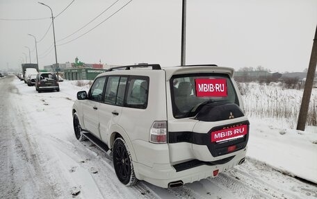 Mitsubishi Pajero IV, 2019 год, 3 850 000 рублей, 6 фотография