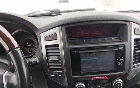 Mitsubishi Pajero IV, 2019 год, 3 850 000 рублей, 9 фотография