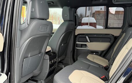 Land Rover Defender II, 2021 год, 6 900 000 рублей, 9 фотография