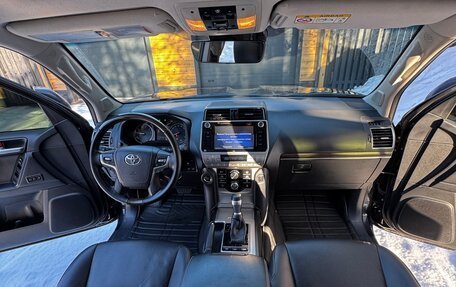 Toyota Land Cruiser Prado 150 рестайлинг 2, 2020 год, 6 700 000 рублей, 3 фотография