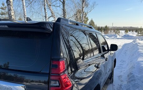 Toyota Land Cruiser Prado 150 рестайлинг 2, 2020 год, 6 700 000 рублей, 11 фотография