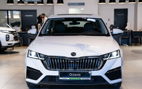 Skoda Octavia IV, 2025 год, 3 640 000 рублей, 2 фотография