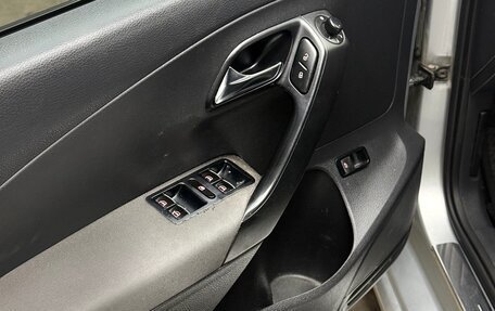 Volkswagen Polo VI (EU Market), 2011 год, 545 000 рублей, 13 фотография