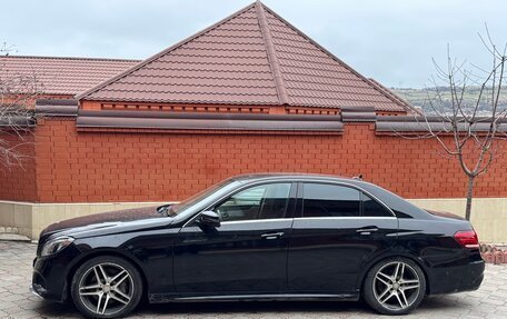 Mercedes-Benz E-Класс, 2015 год, 1 300 000 рублей, 8 фотография