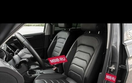 Volkswagen Tiguan II, 2021 год, 4 100 000 рублей, 13 фотография