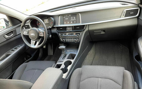 KIA Optima IV, 2019 год, 2 100 000 рублей, 12 фотография