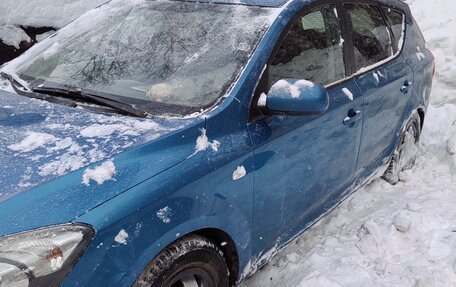 KIA cee'd I рестайлинг, 2009 год, 550 000 рублей, 2 фотография