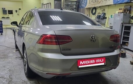 Volkswagen Passat B8 рестайлинг, 2015 год, 2 200 000 рублей, 4 фотография