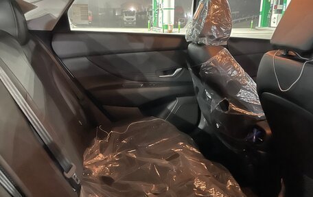 Hyundai Elantra, 2023 год, 2 300 000 рублей, 7 фотография