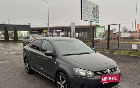 Volkswagen Polo VI (EU Market), 2015 год, 850 000 рублей, 4 фотография