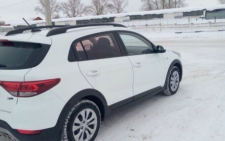 KIA Rio IV, 2018 год, 1 550 000 рублей, 2 фотография