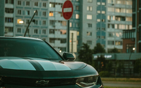 Chevrolet Camaro VI, 2018 год, 3 500 000 рублей, 2 фотография