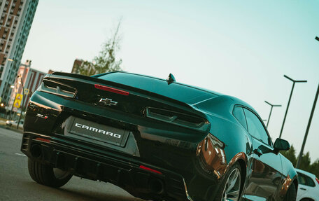 Chevrolet Camaro VI, 2018 год, 3 500 000 рублей, 6 фотография