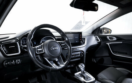 KIA cee'd III, 2020 год, 1 899 900 рублей, 12 фотография