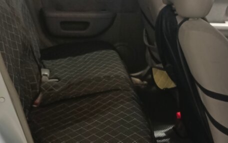 Nissan Cube II, 2001 год, 200 000 рублей, 4 фотография