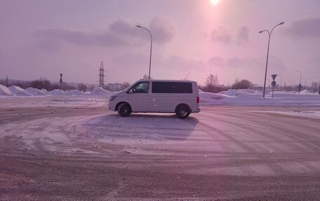 Volkswagen Multivan T6 рестайлинг, 2021 год, 4 850 000 рублей, 10 фотография