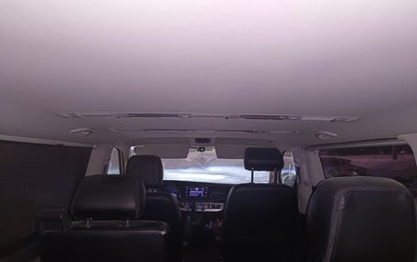 Volkswagen Multivan T6 рестайлинг, 2021 год, 4 850 000 рублей, 13 фотография