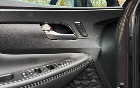 Hyundai Santa Fe IV, 2023 год, 4 050 000 рублей, 17 фотография