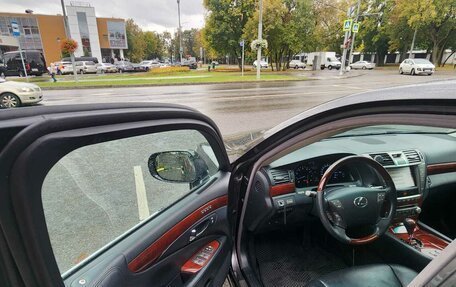 Lexus LS IV, 2010 год, 2 000 000 рублей, 11 фотография