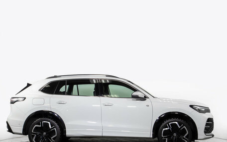 Volkswagen Tiguan, 2024 год, 4 900 000 рублей, 3 фотография