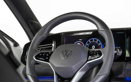 Volkswagen Tiguan, 2024 год, 4 900 000 рублей, 12 фотография