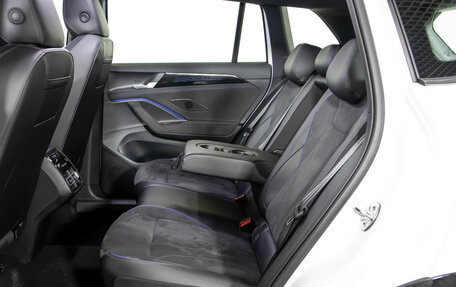 Volkswagen Tiguan, 2024 год, 4 900 000 рублей, 8 фотография