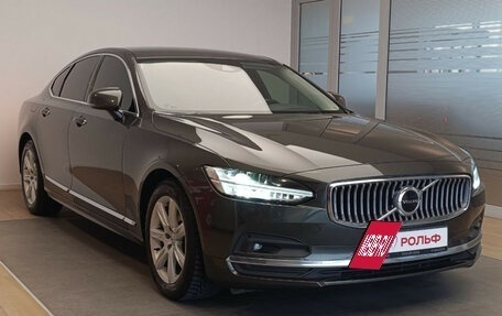 Volvo S90 II рестайлинг, 2021 год, 3 500 000 рублей, 3 фотография