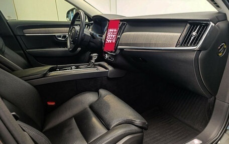 Volvo S90 II рестайлинг, 2021 год, 3 500 000 рублей, 7 фотография