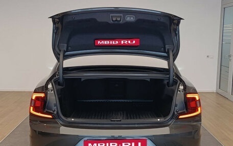 Volvo S90 II рестайлинг, 2021 год, 3 500 000 рублей, 25 фотография