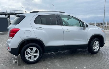 Chevrolet Trax, 2019 год, 1 390 000 рублей, 4 фотография