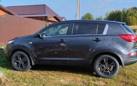 KIA Sportage III, 2015 год, 1 350 000 рублей, 2 фотография