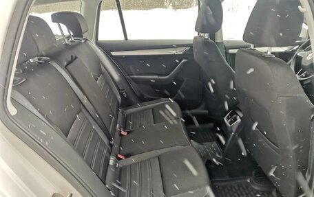 Skoda Octavia, 2018 год, 1 750 000 рублей, 16 фотография