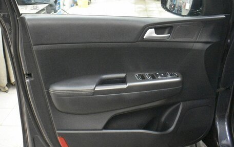 KIA Sportage IV рестайлинг, 2017 год, 1 999 999 рублей, 10 фотография