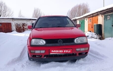 Volkswagen Golf III, 1997 год, 225 000 рублей, 1 фотография