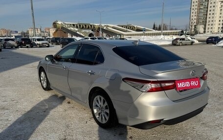 Toyota Camry, 2019 год, 2 950 000 рублей, 7 фотография