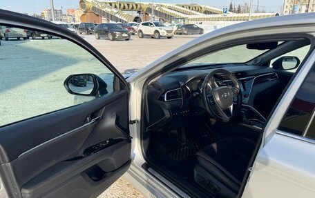 Toyota Camry, 2019 год, 2 950 000 рублей, 12 фотография