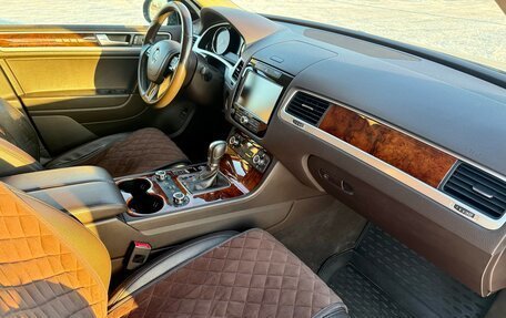 Volkswagen Touareg III, 2013 год, 2 300 000 рублей, 8 фотография