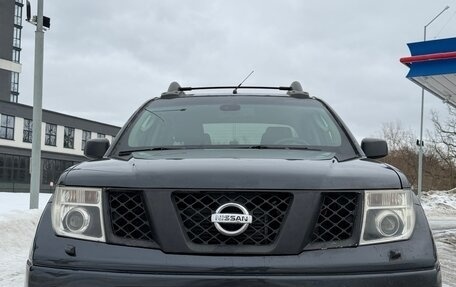 Nissan Navara (Frontier), 2006 год, 699 000 рублей, 3 фотография