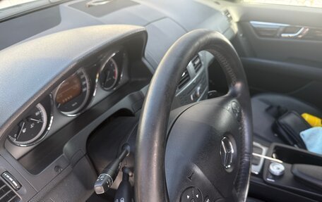 Mercedes-Benz C-Класс, 2010 год, 1 275 000 рублей, 6 фотография