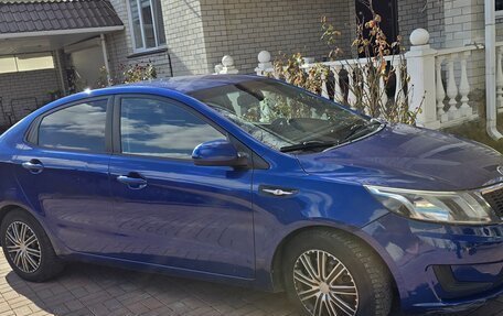 KIA Rio III рестайлинг, 2012 год, 580 000 рублей, 2 фотография