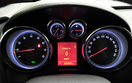 Opel Astra J, 2011 год, 700 000 рублей, 16 фотография