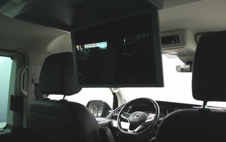 Volkswagen Multivan T6 рестайлинг, 2019 год, 4 986 000 рублей, 31 фотография