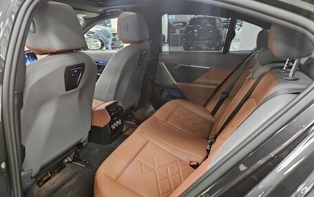 BMW 5 серия, 2023 год, 7 699 000 рублей, 18 фотография