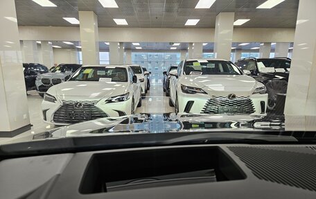 BMW 5 серия, 2023 год, 7 699 000 рублей, 28 фотография