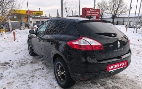 Renault Megane III, 2010 год, 670 000 рублей, 3 фотография