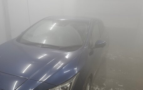 Nissan Leaf II, 2019 год, 1 950 000 рублей, 2 фотография